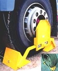 Wheel Clamp HGV LOKCHOK 'Clamp in the Cab'